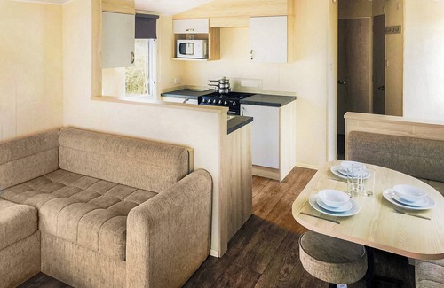 Mablethorpe and Sutton House | Acacia Deluxe (Pet Friendly)