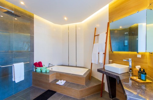 Bahia de la Academia Hotel | Acacia Galapagos Boutique Hotel