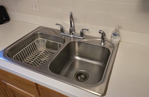 Southwest Harbor Apartment | Acadia II on the Harbor A Cozy Charmer. Walk to Village. Waterfront Views.