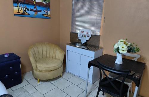 Welkom House | Acama Guest House