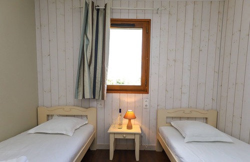 Meyrignac-l'Eglise Ski Chalet | Accès direct au lac | Chalet mitoyen + Terrasse