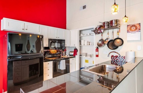 Barton Hills House | Accessible Duplex Walking Distance to Park, Springs & Trails