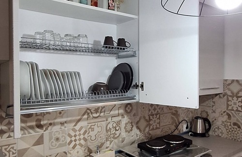 San Cesareo Apartment | Accogliente Appartamento Nuovissimo,fino a 5 Posti Letto, Park Privato Compreso