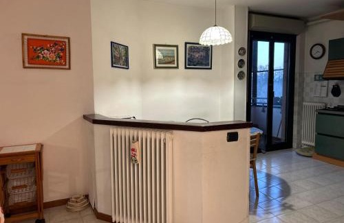 San Donato Milanese House | Accogliente Stanza Privata con Bagno Privato - Daniele's House