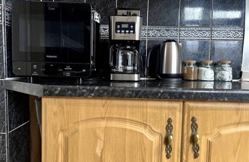 Marlborough House | Ace Space III | 3bed Home | Easy London Access