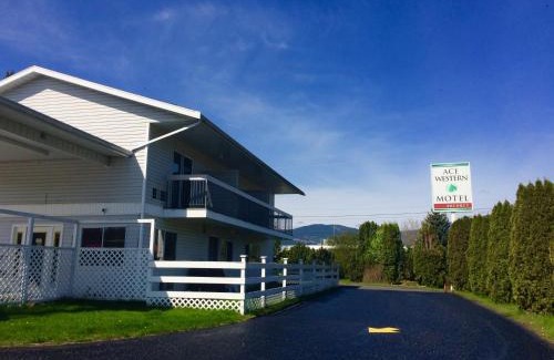 Clearwater Hotel | Ace Western Motel