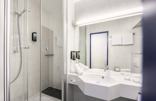 Stuttgart Hotel | ACHAT Hotel Stuttgart Zuffenhausen