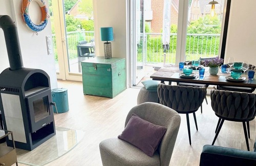 Busum Apartment | Achterdeck- Nah zum Strand mit Kamin und Balkon