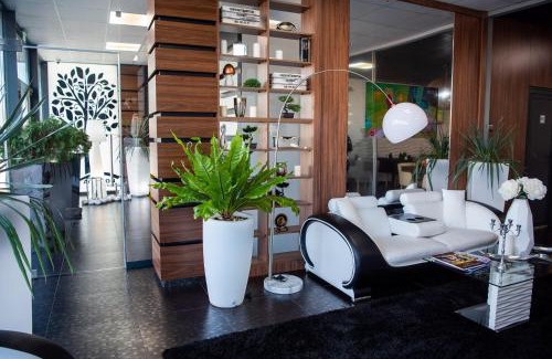 Shumen Hotel | Acktion Deluxe