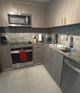 Doral Apartment | Acogedor centro de doral