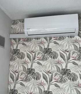 New Golden Mile Apartment | Acogedor loft en recinto privado - Terapia Salada