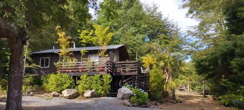 Pucon House | Acogedora cabaña con terraza en Pucón