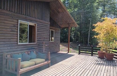Pucon House | Acogedora cabaña con terraza en Pucón