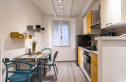 Intra Apartment | Acquaviva Apartment - Intra - Verbania - Air conditioning and Wi-Fi
