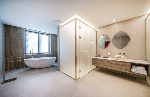 Gosan-dong Hotel | ACT Hotel