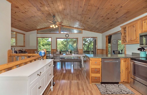 Eagle Rock Cabin | Adalee - Table Rock Lake, Roaring River, Eureka Springs, Dogwood Canyon