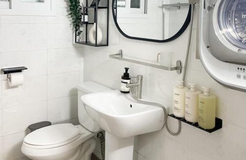 Suyeong-Gu Apartment | Adam stay