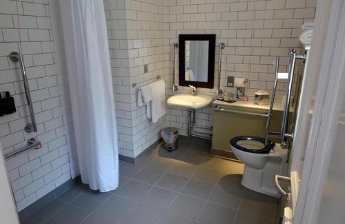Leek Hotel | Adams Family Hotel