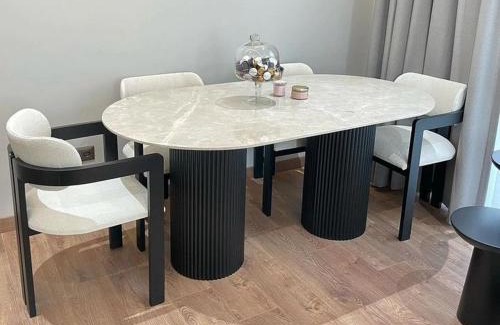 Gulberg Apartment | Adam’s House