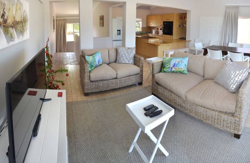 Colchester House | Addo River-View Lodge