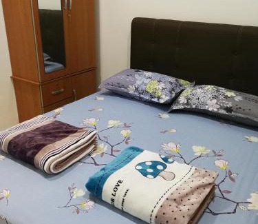 Kampung Merdang Gayam House | Address No 915, Lorong Uni Central 13, Taman Uni Central, Kuching Samarahan Expressway