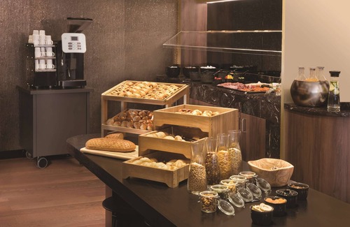 Altstadt - Sankt Lorenz Apartment | Adina Apartment Hotel Nuremberg