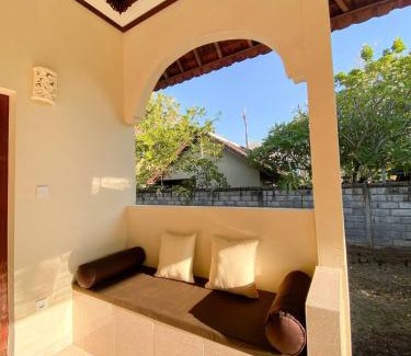 Abang House | Adisti House