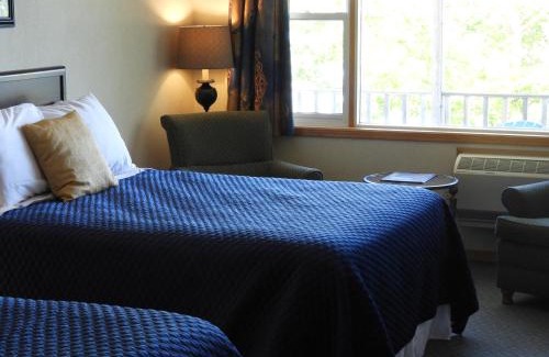 Digby Hotel | Admiral Digby Inn Restaurant and Cottages