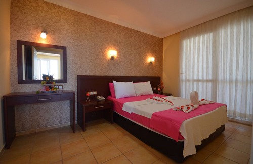 Artikli Hotel | Admiral Hotel