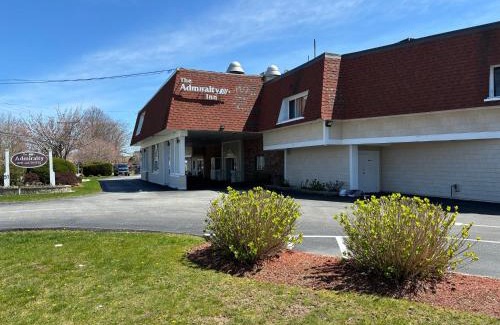 Teaticket Hotel | Admiralty Inn & Suites - a Red Collection Hotel