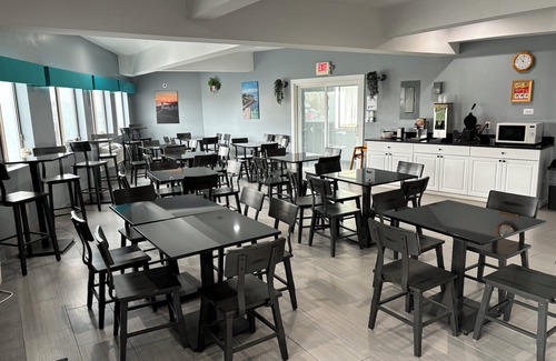 Teaticket Hotel | Admiralty Inn & Suites - a Red Collection Hotel