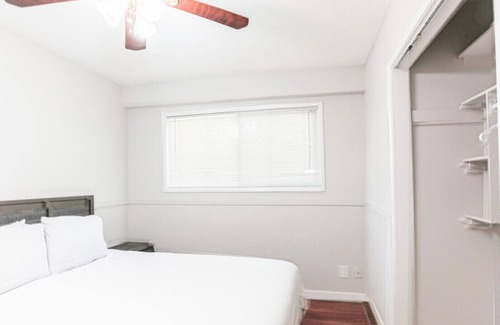 South Clearbrook House | Adorable 3 Bedroom Upper Floor