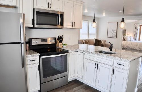 Rapid City House | Adorable Bungalow w/Private Patio Mins away from Downtown Rapid City