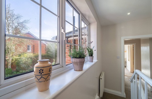 Wissington Apartment | Adorable cottage with a log burner in heavenly village - Constable Lodge