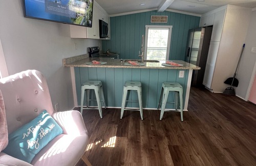 Holly Ridge House | Adorable little Beach Getaway close to Surf City NC
