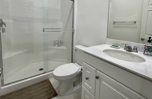 Colton Apartment | Adorable New home w/ King Bed Suite near UCR