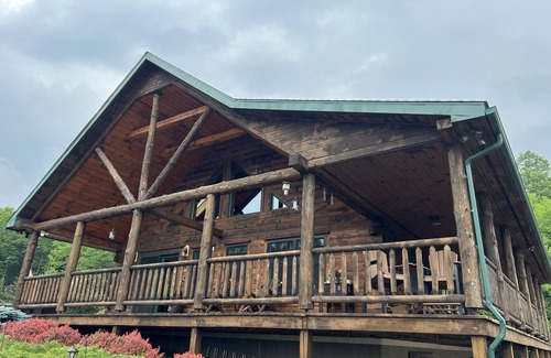 Ralston Cabin | Adventure awaits at this log home with a spectacular view!