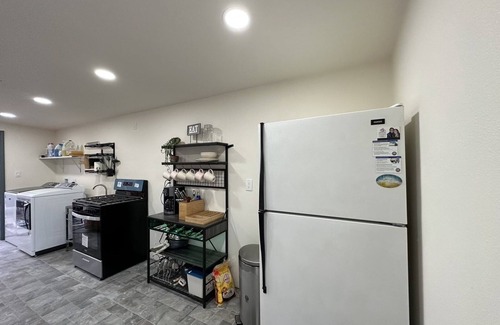 Riverview West Apartment | Adventure Awaits in SoCal: Upscale Home for 6 Near Disney, Beaches&Top OC Spot