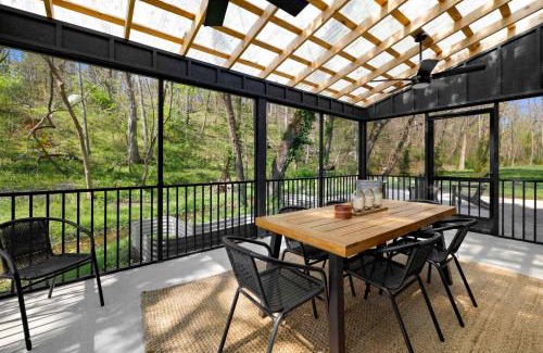 Bella Vista House | Adventure Barn-On Fixer to Fabulous-Outdoor Oasis