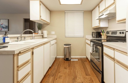 Veterans Park Apartment | Adventurers Base Camp!