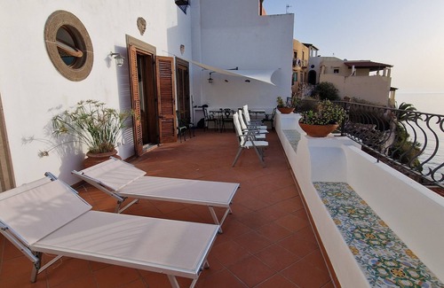 Canneto House | Aeolian Islands Lipari - Canneto - Calandra 6+2 holiday homeseolie
