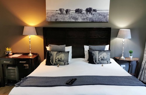 Kempton Park House | Aerotropolis Guest Lodge