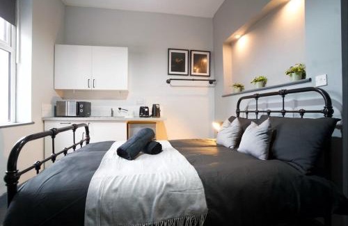 Moseley Apartment | Aesthetic Moseley Studio - 5
