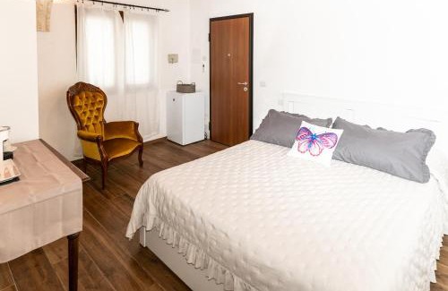 Ameglia House | Affittacamere il vecchio fienile