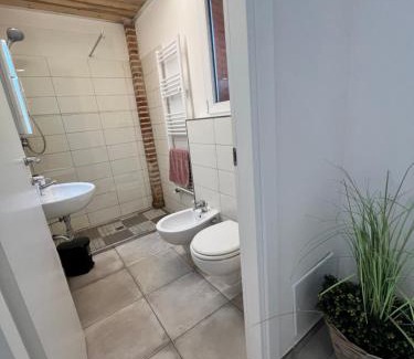 Imola House | Affittacamere LA CASA DI GIADA uscita autostrada di Imola