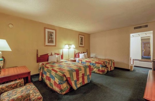 Allison Hotel | Affordable Comfort Perfect for Transit Guests Near Gallup Amtrak Station