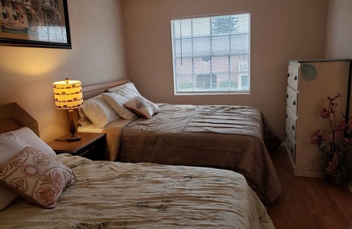 Maitland Condo | Affordable Convenient Pet-friendly family space