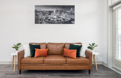 Whitestown Apartment | Affordable Private Room