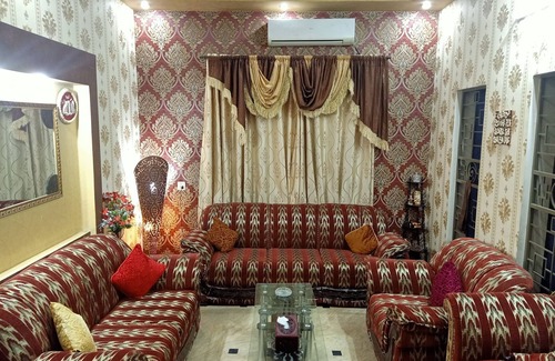 Lahore House | Affordable small family stay in Lahore