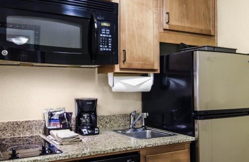 Rogers Hotel | Affordable Suites of America Rogers - Bentonville